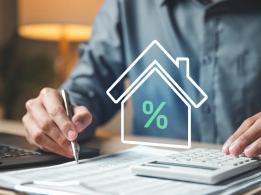 What happens if you miss an off-plan property payment in the UAE?