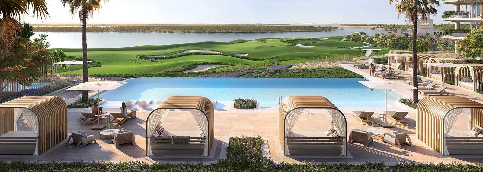 Waldorf Astoria Residences pool