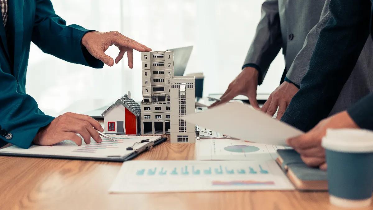 Off-plan property investors